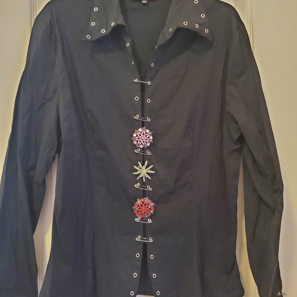Womens Black long sleeve top